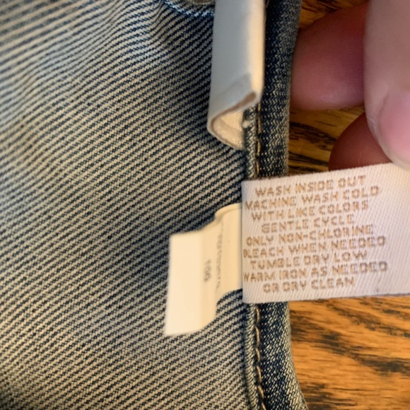 Chico’s Platinum Denim Vest button front jean size 1 - Picture 8 of 9